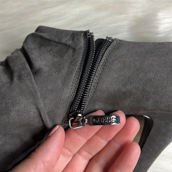 guess • side zip peep toe rouched bootie heels - Picture 8 of 13